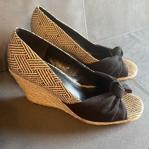 Kelly & Katie-Ivala Espadrille Wedge Sandal Size 8.5